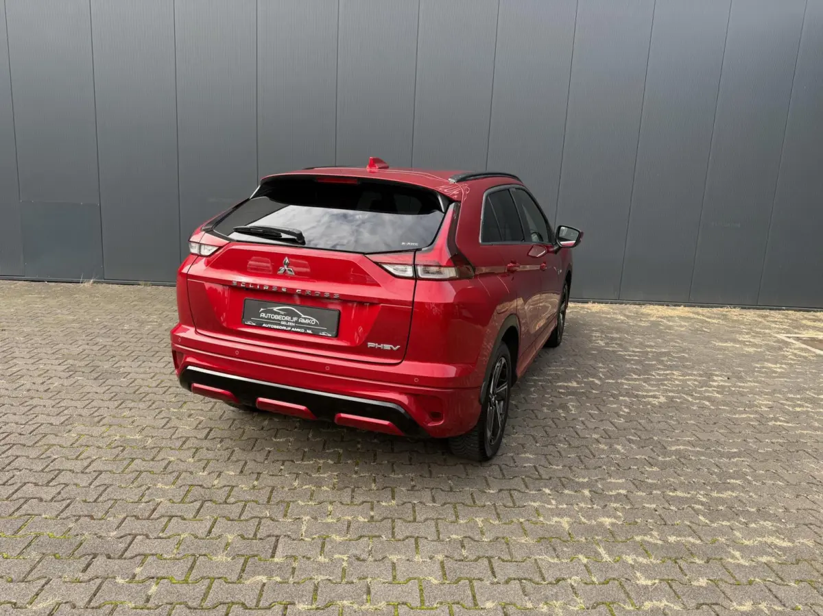 2.4 PHEV Business Intense+
