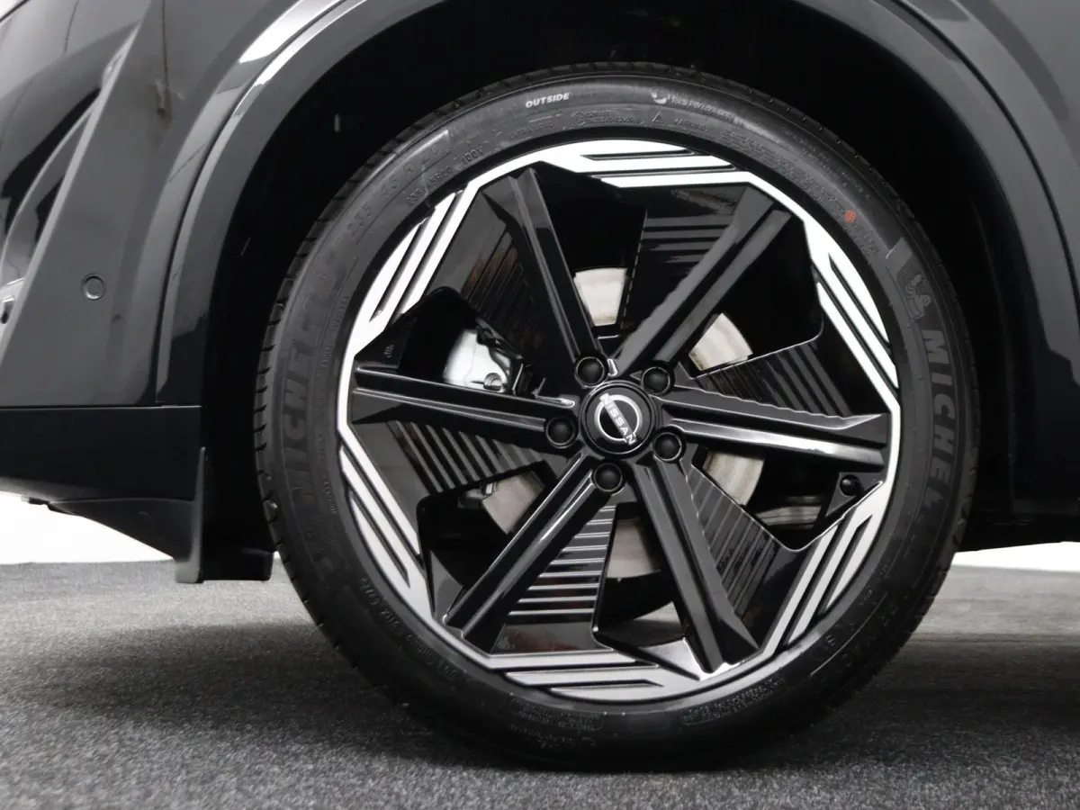 1.5 e-Power Tekna Plus | €3.000,- Voorraadvoordeel | Modeljaar 2026 | Pro-Pilot | Cold pack | Panoramadak