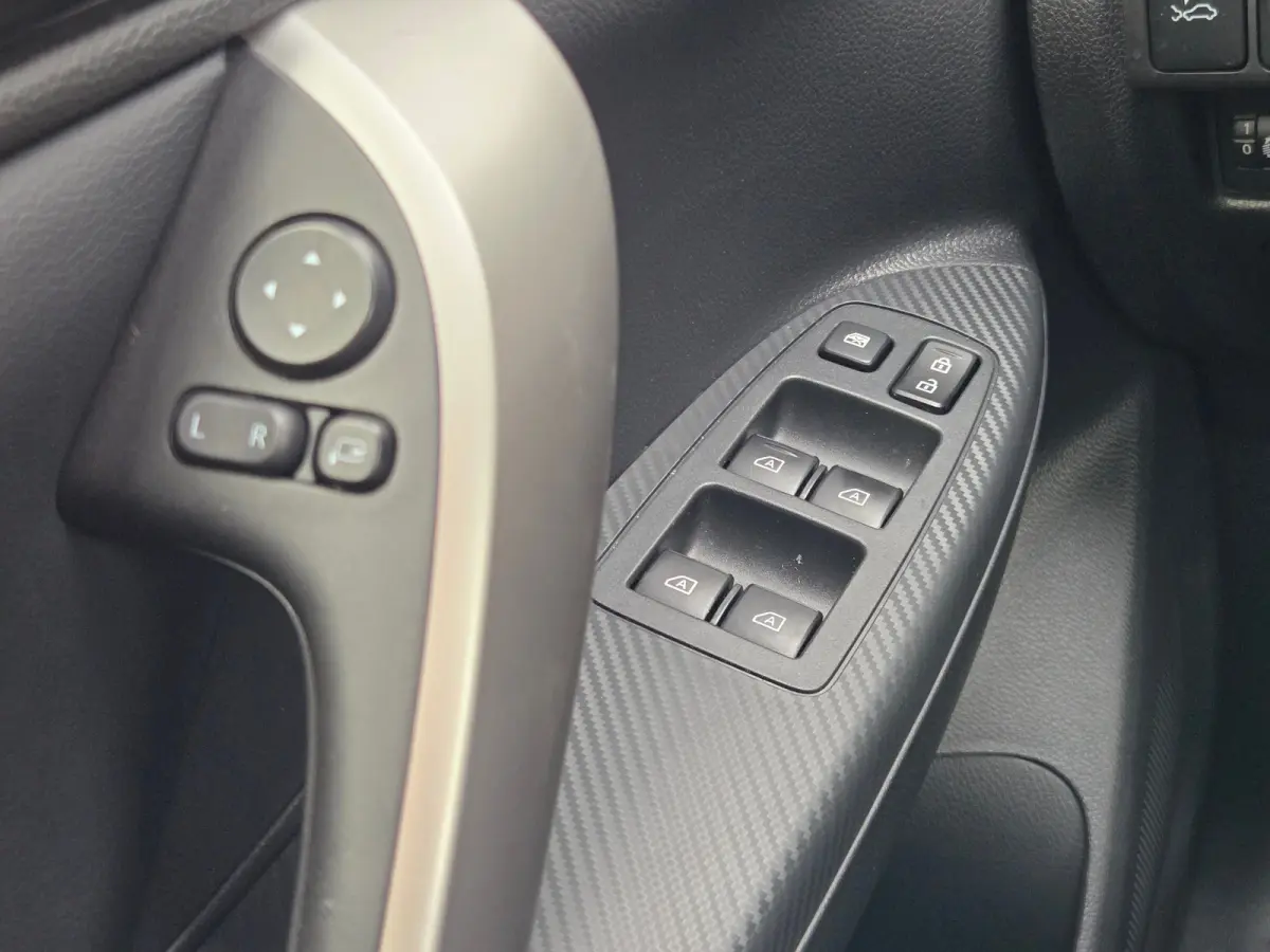 2.4 PHEV Exectutive Adaptive cruise control / apple carplay& android auto / Stoelverwarming voor en achter / stuurverwarming / key less entry/start