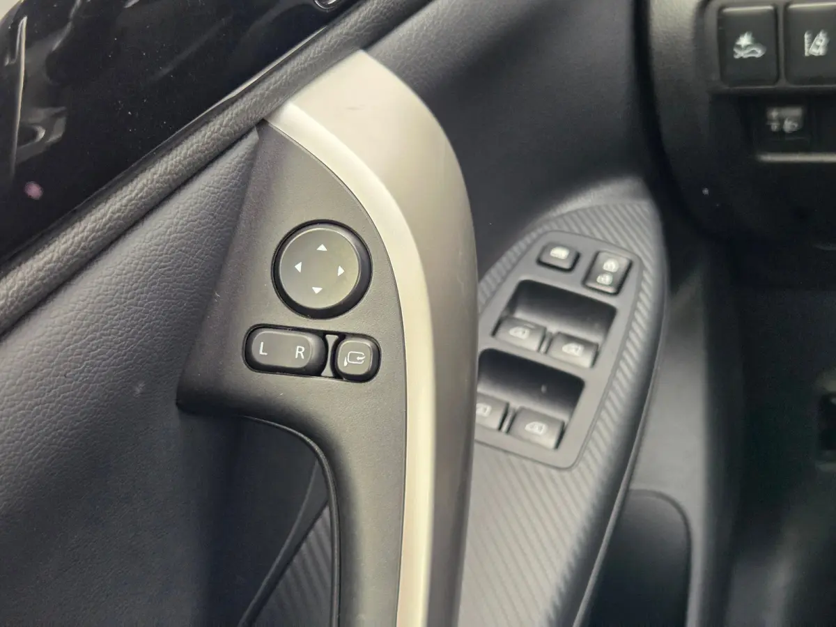 2.4 PHEV Exectutive Adaptive cruise control / apple carplay& android auto / Stoelverwarming voor en achter / stuurverwarming / key less entry/start