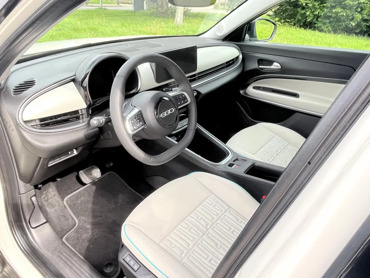 1.2 Hybrid T3 81 kW DCT La Prima AUTOMAAT|NAVI|CLIMATE|APPLE/ANDROID|CAMERA|PDC|18"