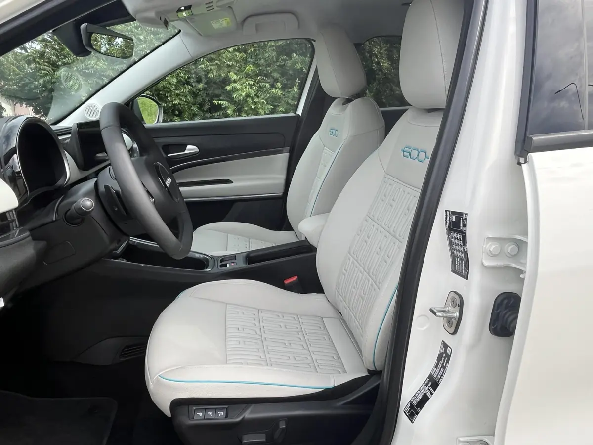 1.2 Hybrid T3 81 kW DCT La Prima AUTOMAAT|NAVI|CLIMATE|APPLE/ANDROID|CAMERA|PDC|18"