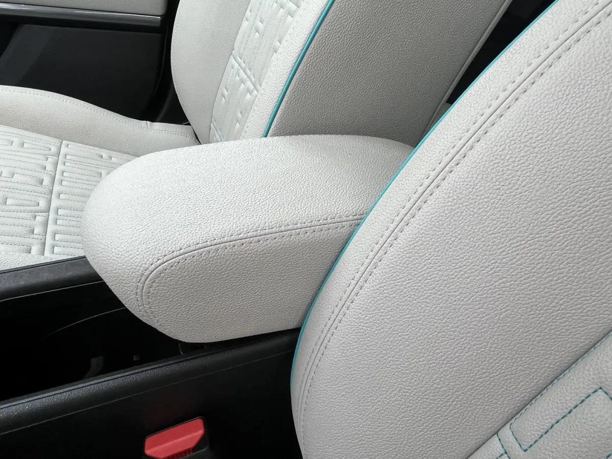 1.2 Hybrid T3 81 kW DCT La Prima AUTOMAAT|NAVI|CLIMATE|APPLE/ANDROID|CAMERA|PDC|18"