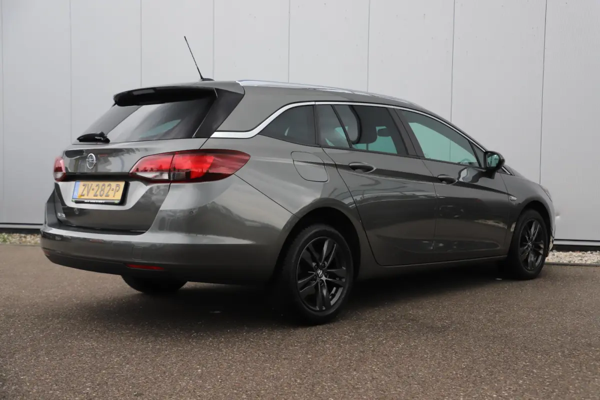 1.0 Turbo 120 Jaar Edition Navigatie Carplay Android Climate Cruise Control LMV Parkeersensor