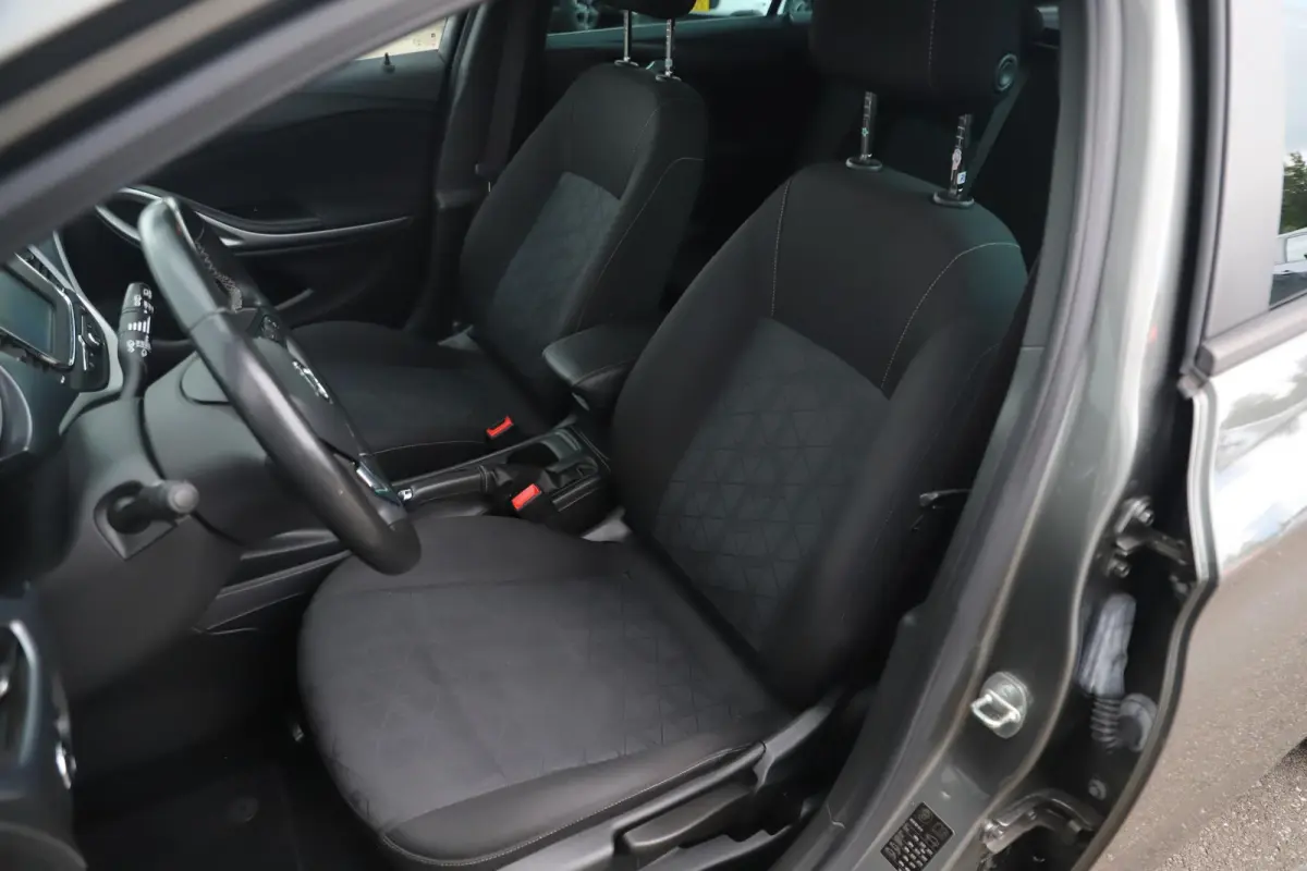 1.0 Turbo 120 Jaar Edition Navigatie Carplay Android Climate Cruise Control LMV Parkeersensor