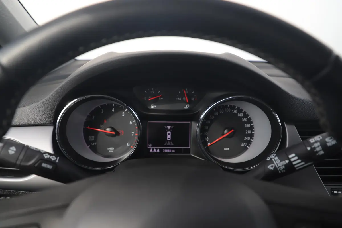 1.0 Online Edition Navigatie Airco Cruise PDC Bluetooth Carplay
