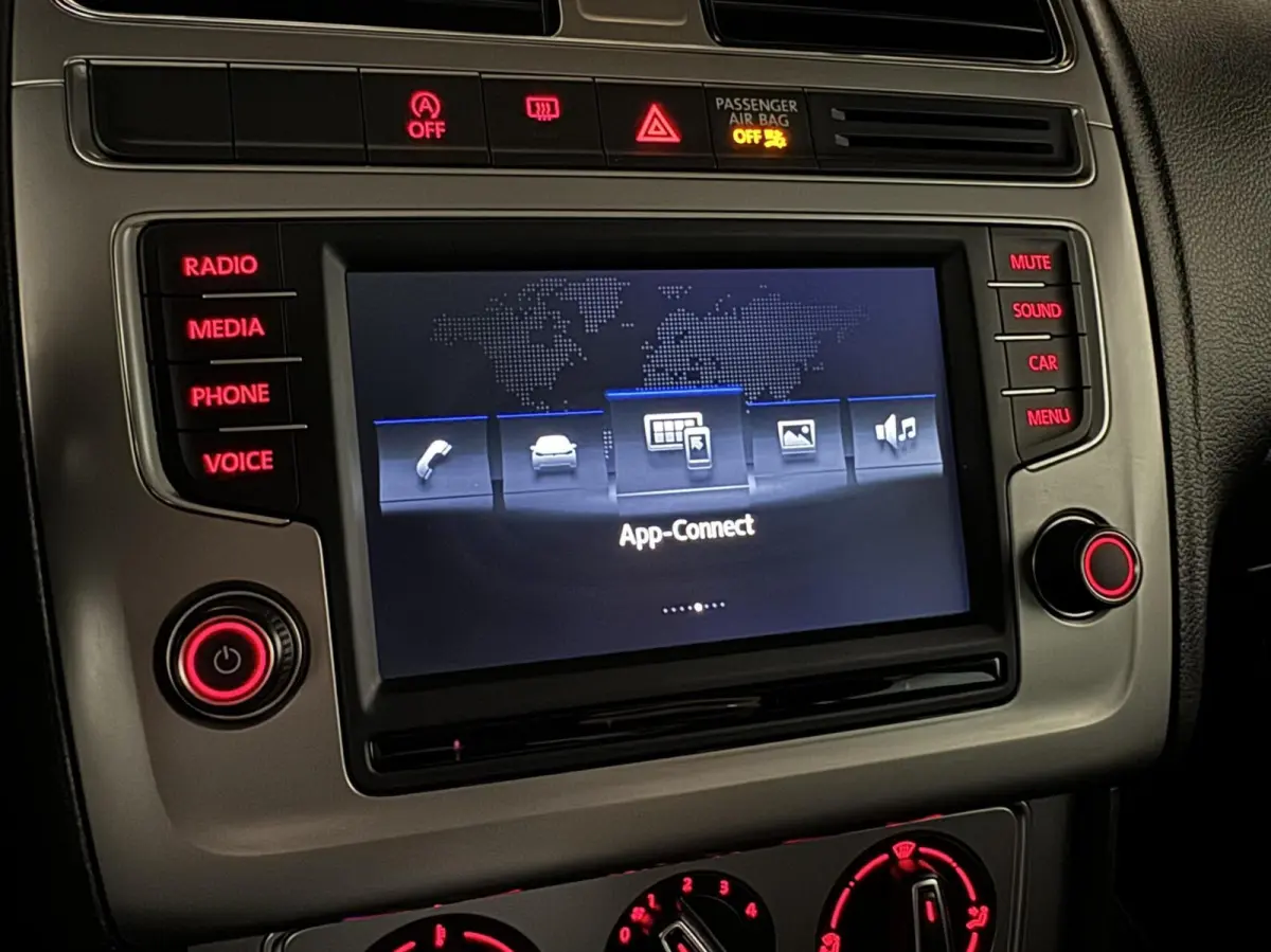1.0 TSI Airco CarPlay Cruise NAP