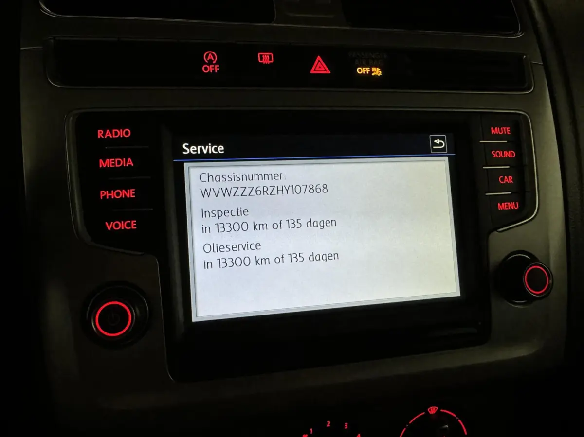 1.0 TSI Airco CarPlay Cruise NAP