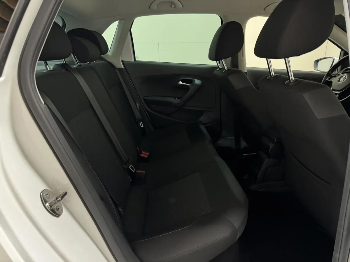 1.0 TSI Airco CarPlay Cruise NAP