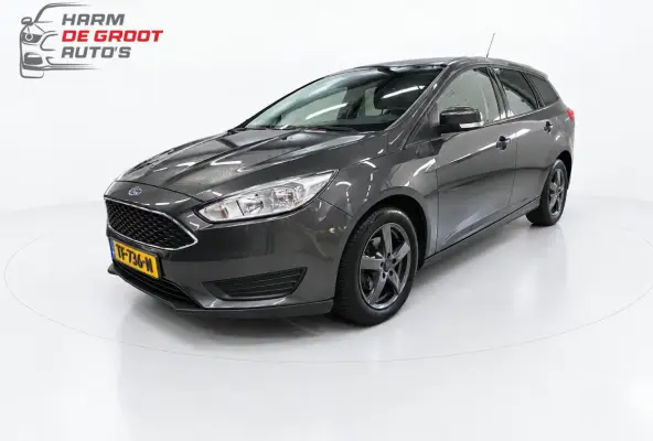 1.0 Ecoboost/Navi/Winter pakket/Rijklaar!