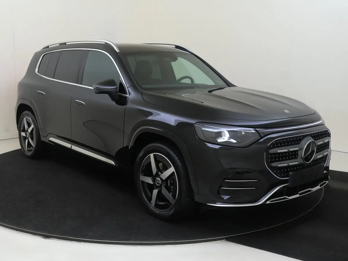 200 Business Solution AMG / Premium-Plus / Achteruitrijcamera / Multibeamled / Headup-Display / Superscreen /
