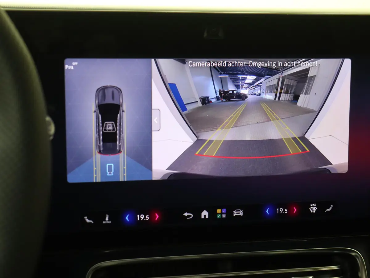 200 Business Solution AMG / Premium-Plus / Achteruitrijcamera / Multibeamled / Headup-Display / Superscreen /