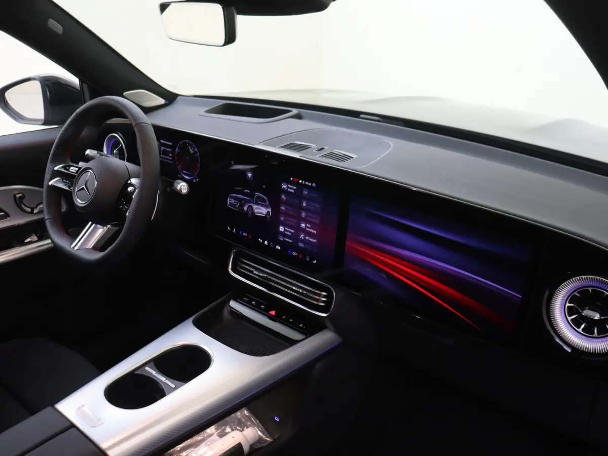 200 Business Solution AMG / Premium-Plus / Achteruitrijcamera / Multibeamled / Headup-Display / Superscreen /