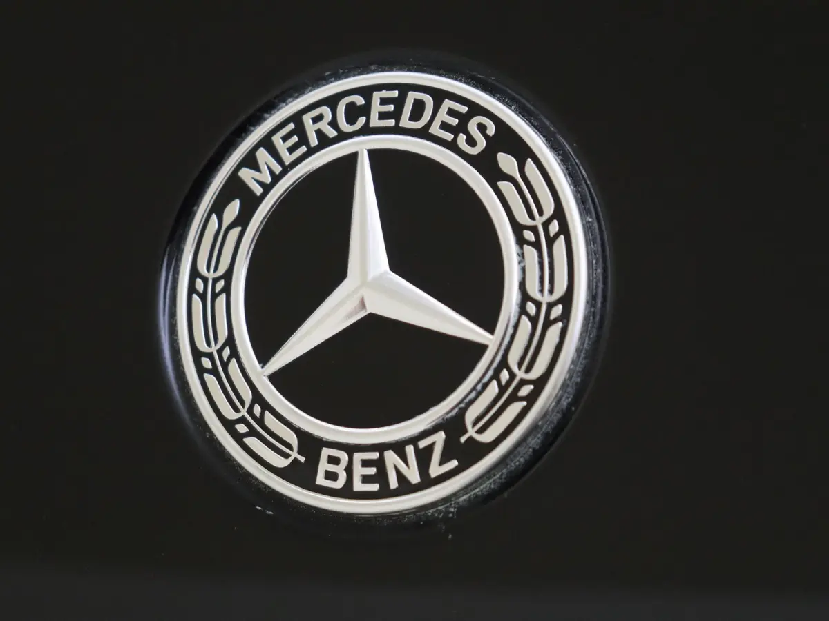 200 Business Solution AMG / Premium-Plus / Achteruitrijcamera / Multibeamled / Headup-Display / Superscreen /
