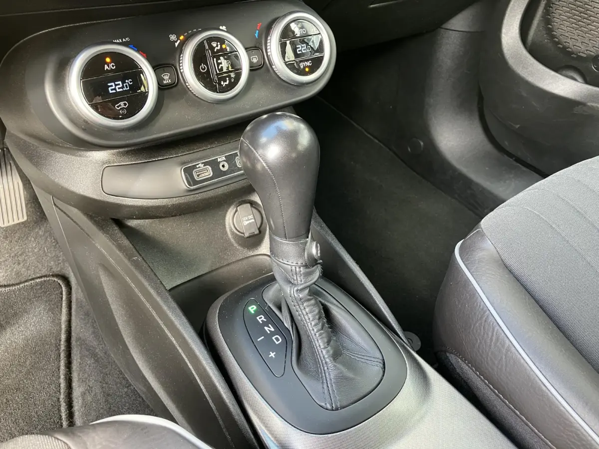 Cross 1.4 Turbo MultiAir Cross | Automaat | Zeer speciale kleur Light Copper Metallic | Trekhaak |