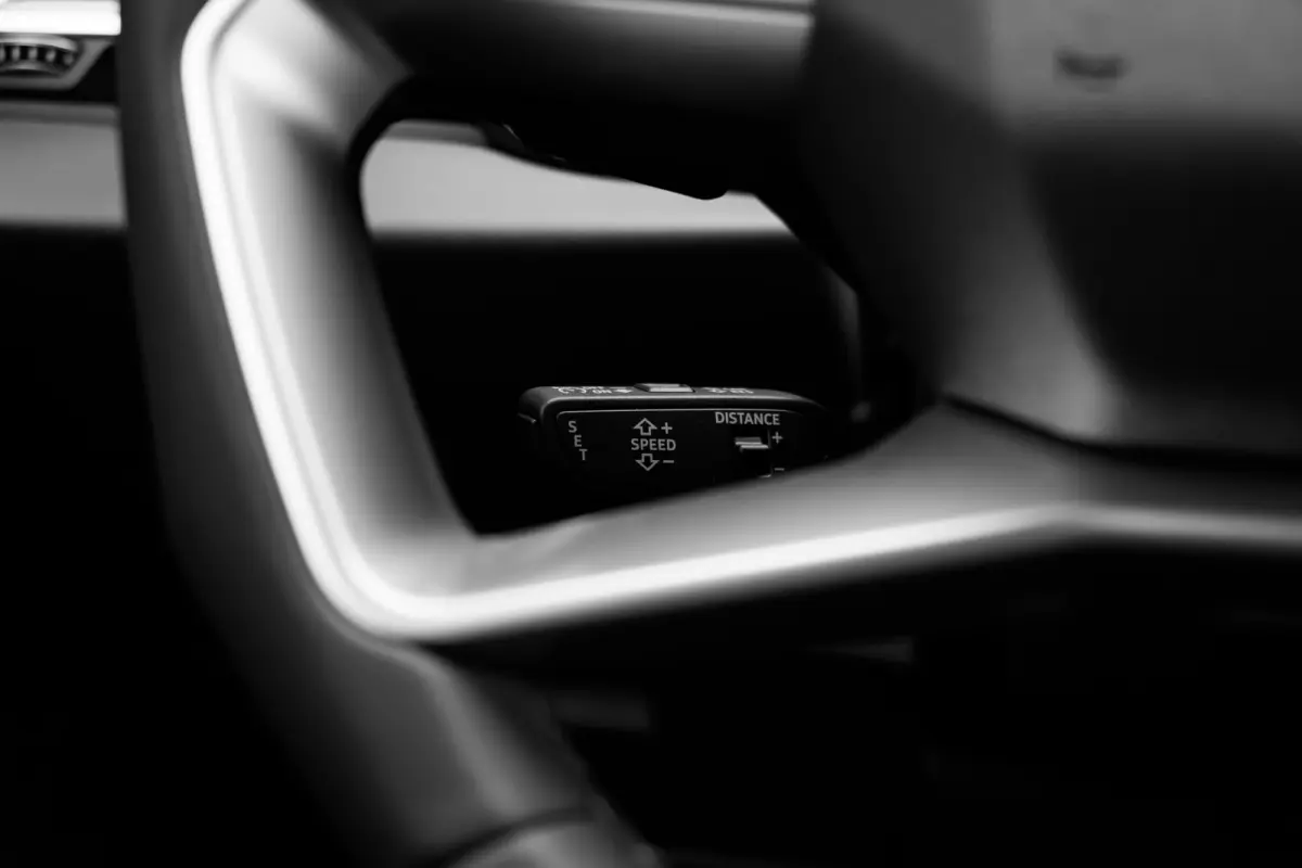 Advanced edition 2.0 e-hybrid 299 pk | Adaptive cruise control | Airconditioning 4-zones | Audi sound system