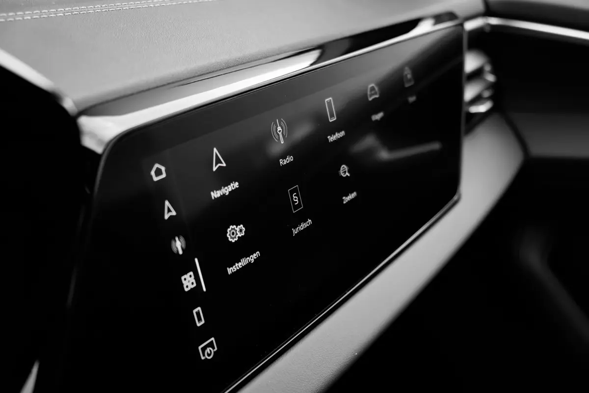 Advanced edition 2.0 e-hybrid 299 pk | Adaptive cruise control | Airconditioning 4-zones | Audi sound system