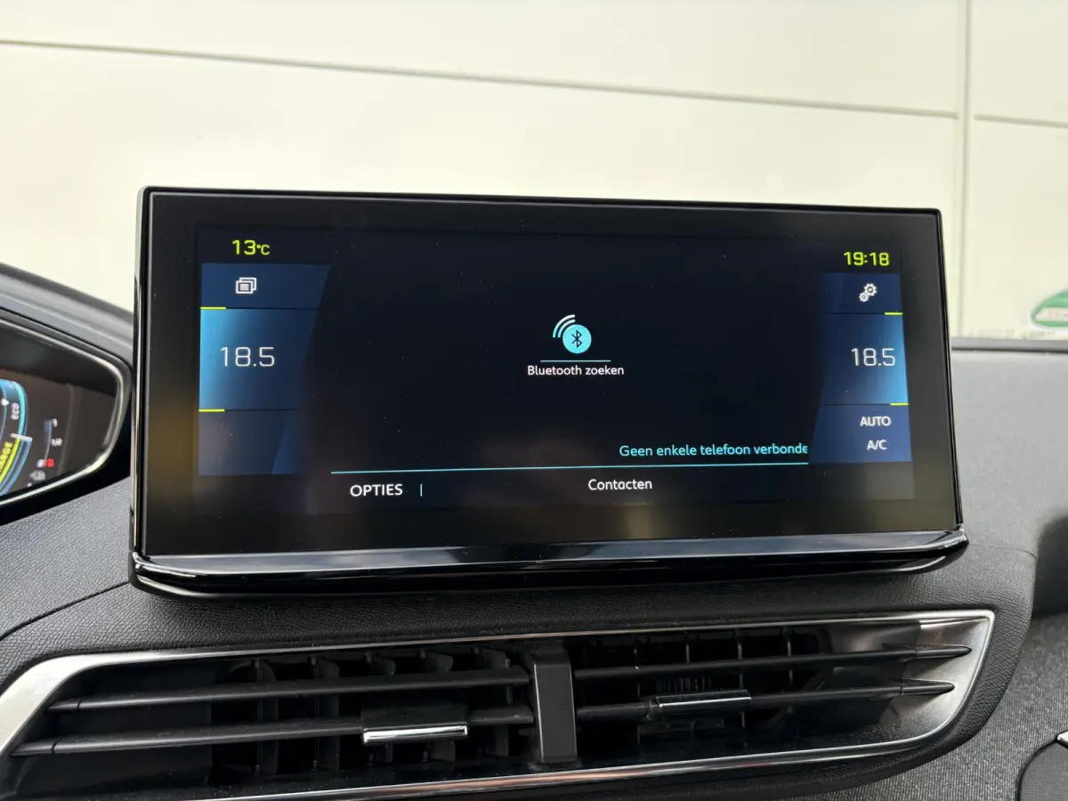 1.6 HYbrid 225 Blue Lease Allure | Stoelverwarming | Camera | Navigatie | Apple Carplay/Android Auto