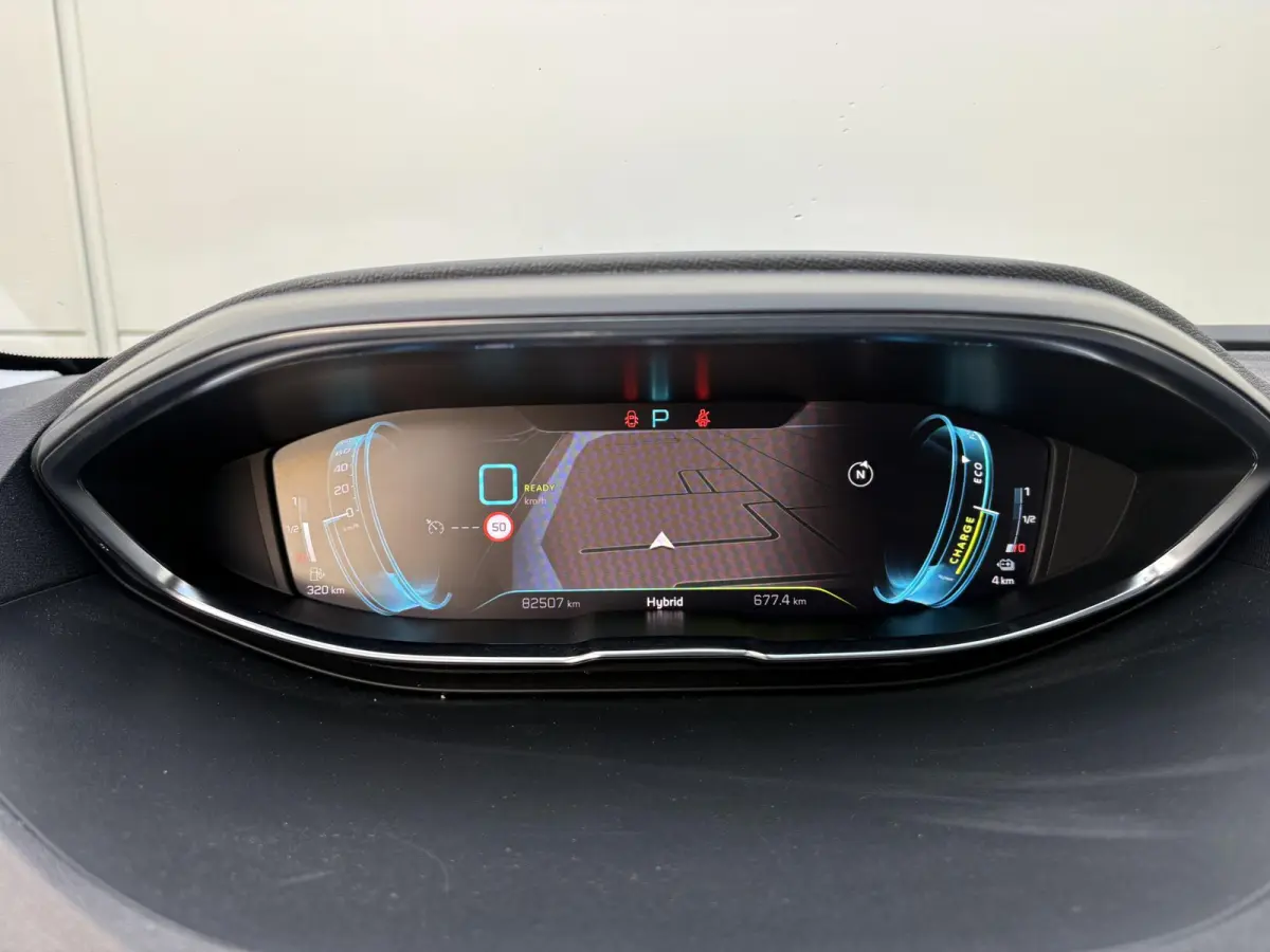 1.6 HYbrid 225 Blue Lease Allure | Stoelverwarming | Camera | Navigatie | Apple Carplay/Android Auto