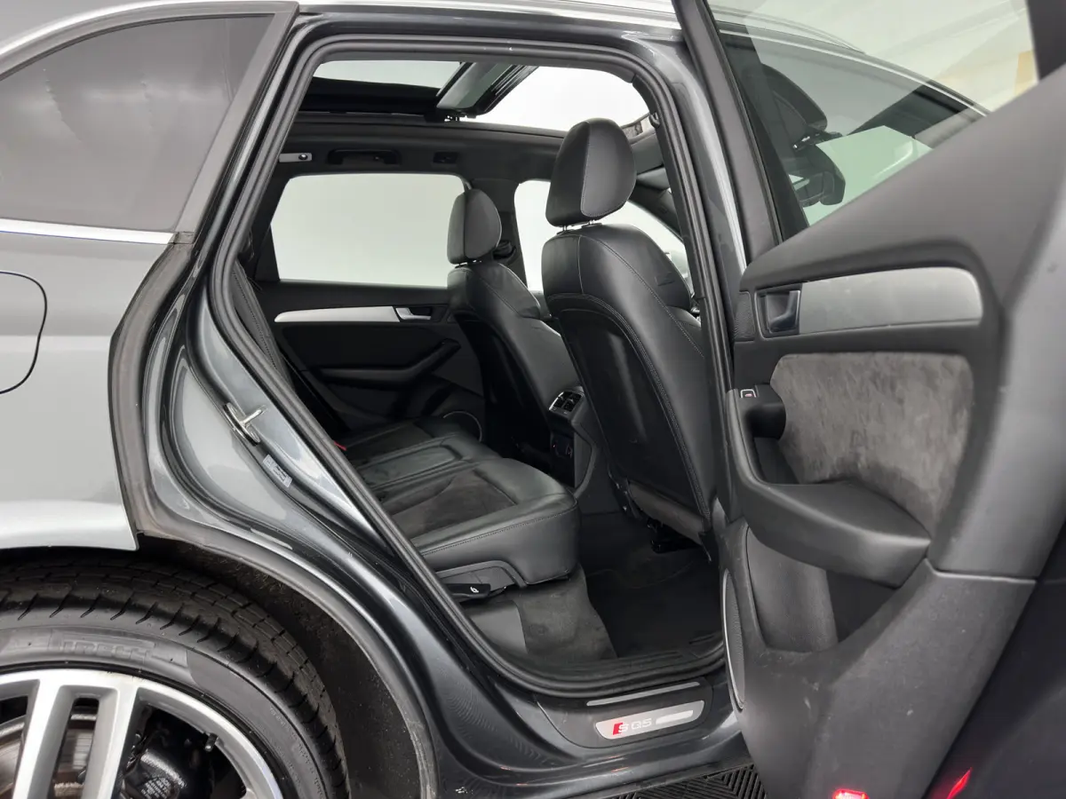 SQ5 3.0 TDI quattro Pro Line Aut. *PANO | LEATHER-ALCANTARA | XENON | BANG&OLUFSEN | HEATED-SPORTSEATS | KEYLESS | CAMERA | NAVI-FULLMAP | PRIVACY-GLASS | SHIFTPADDLES | TOWBAR | 21''ALU*