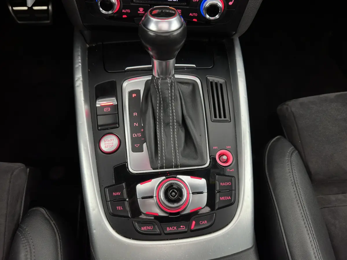 SQ5 3.0 TDI quattro Pro Line Aut. *PANO | LEATHER-ALCANTARA | XENON | BANG&OLUFSEN | HEATED-SPORTSEATS | KEYLESS | CAMERA | NAVI-FULLMAP | PRIVACY-GLASS | SHIFTPADDLES | TOWBAR | 21''ALU*