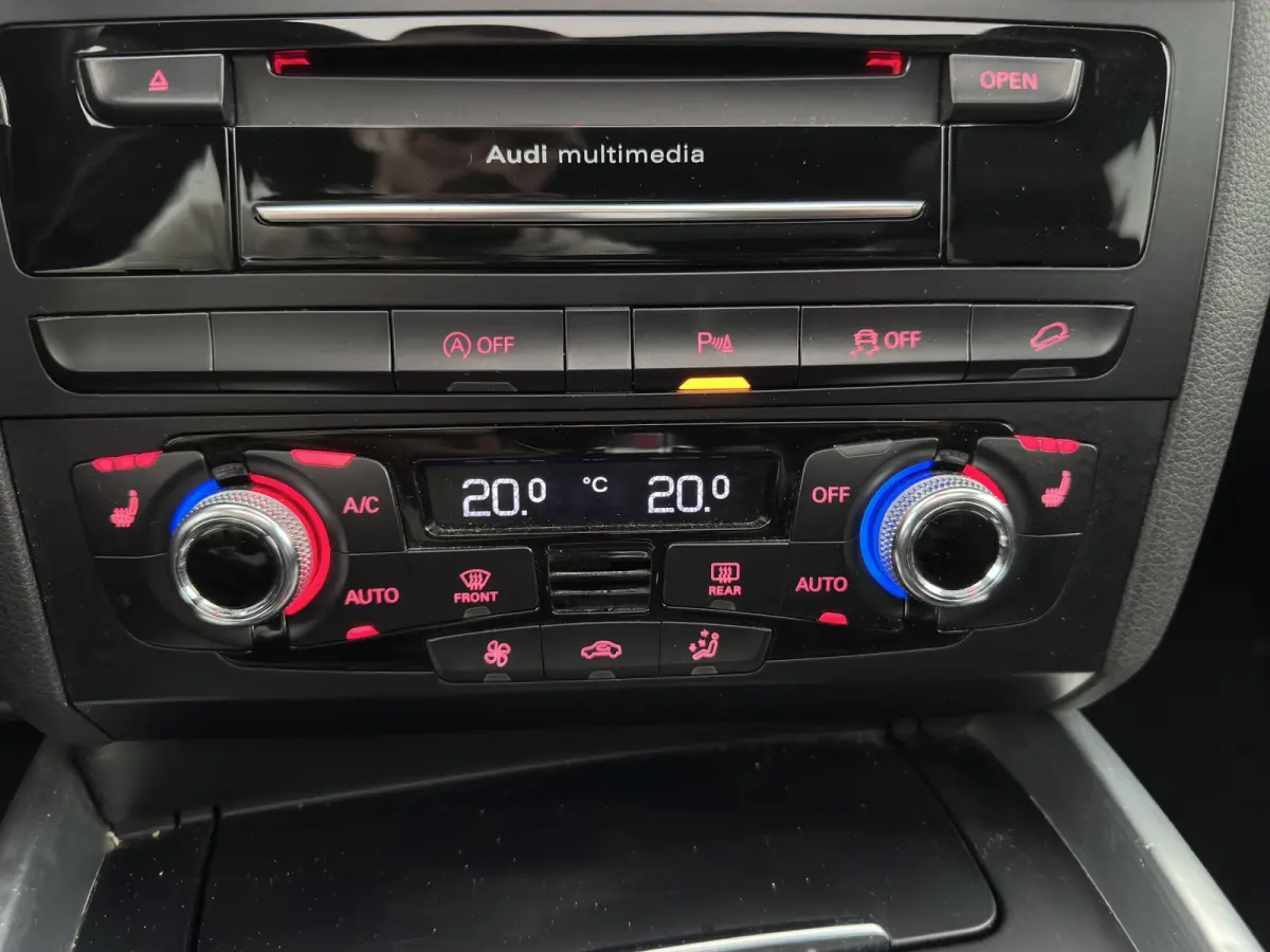 SQ5 3.0 TDI quattro Pro Line Aut. *PANO | LEATHER-ALCANTARA | XENON | BANG&OLUFSEN | HEATED-SPORTSEATS | KEYLESS | CAMERA | NAVI-FULLMAP | PRIVACY-GLASS | SHIFTPADDLES | TOWBAR | 21''ALU*