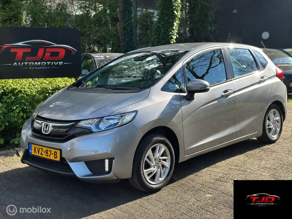 Honda Jazz 2017 Benzine Handgeschakeld leasen