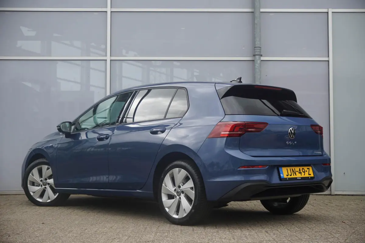 1.5 eHybrid 204pk DSG Life Edition | Trekhaak | Panoramadak | Navigatie