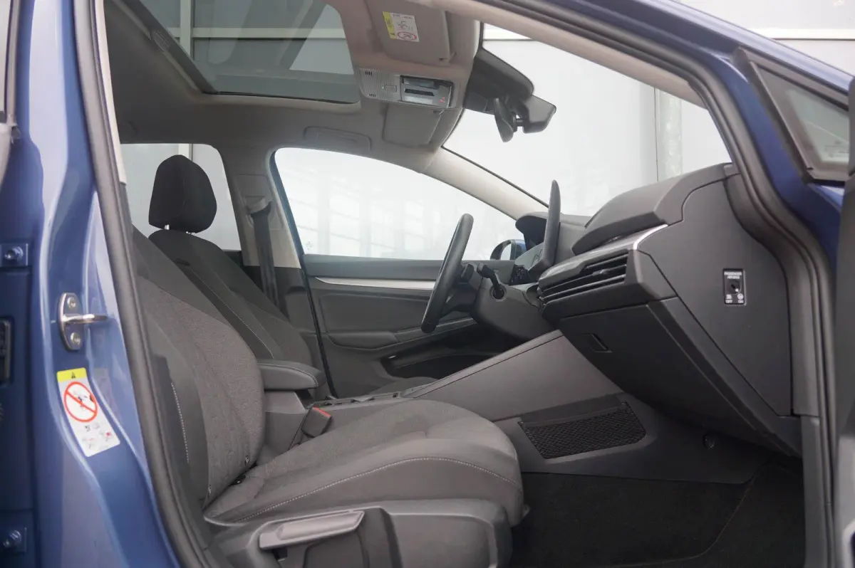 1.5 eHybrid 204pk DSG Life Edition | Trekhaak | Panoramadak | Navigatie