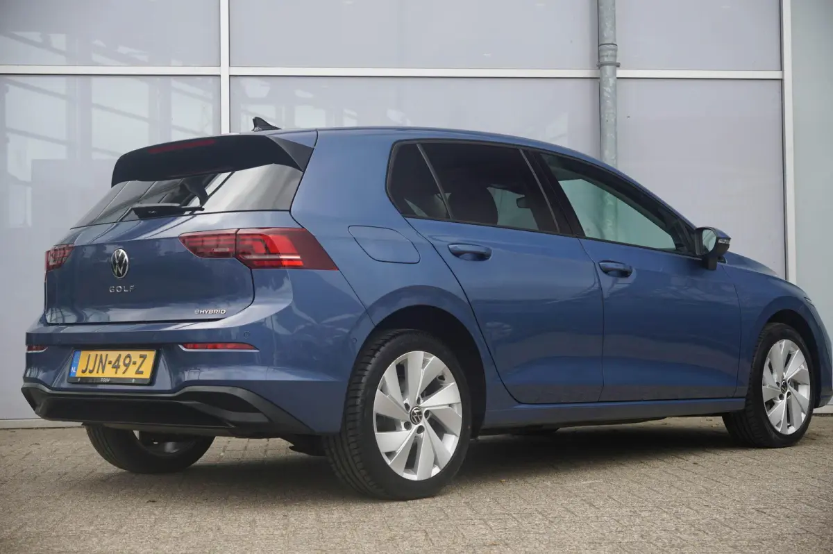 1.5 eHybrid 204pk DSG Life Edition | Trekhaak | Panoramadak | Navigatie