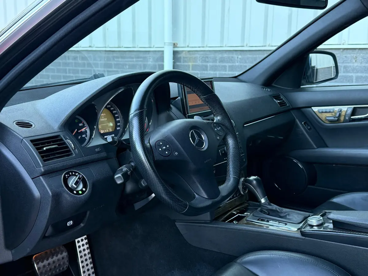 AMG 63 Pano Leder Memory Xenon Camera