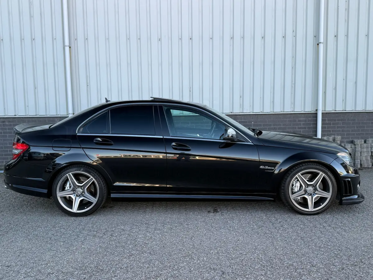 AMG 63 Pano Leder Memory Xenon Camera