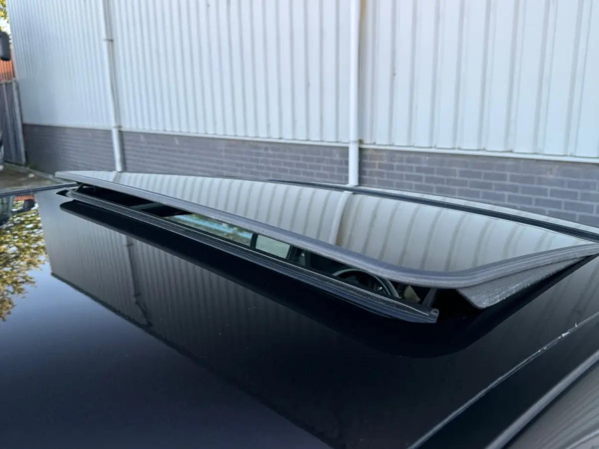 AMG 63 Pano Leder Memory Xenon Camera