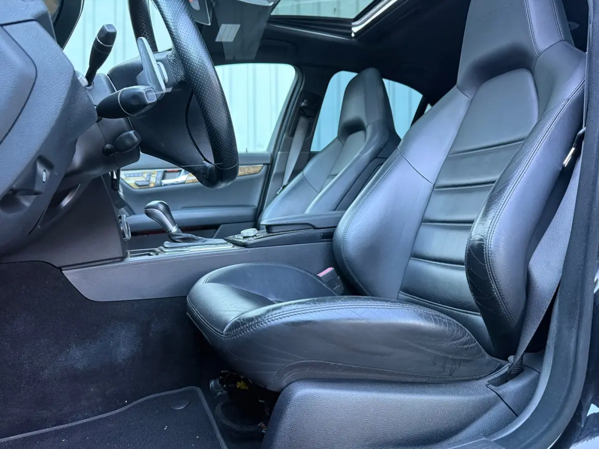 AMG 63 Pano Leder Memory Xenon Camera