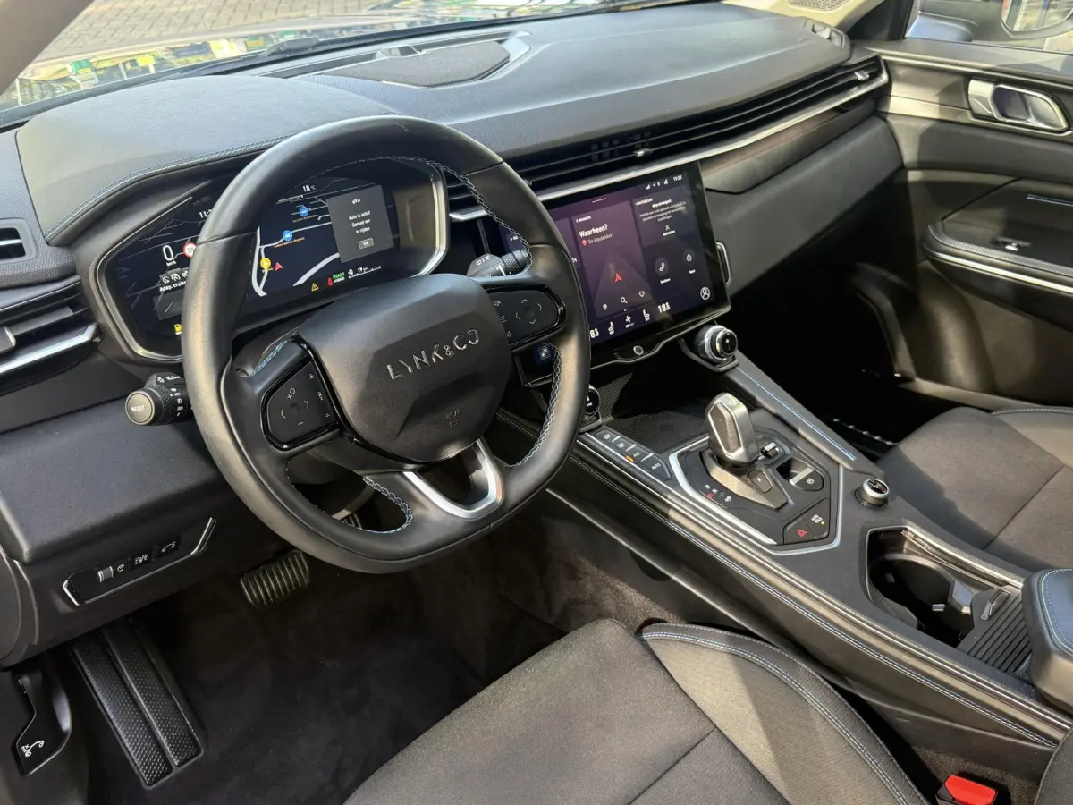 1.5 | Panoramadak | Climate control | Navigatie | PDC + Camera | Apple CarPlay/Android Auto |