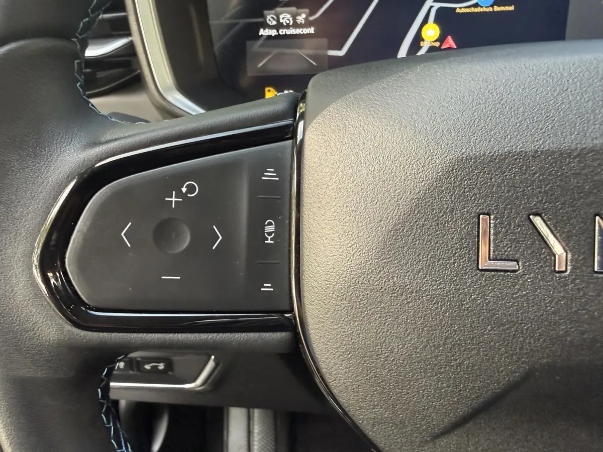 1.5 | Panoramadak | Climate control | Navigatie | PDC + Camera | Apple CarPlay/Android Auto |