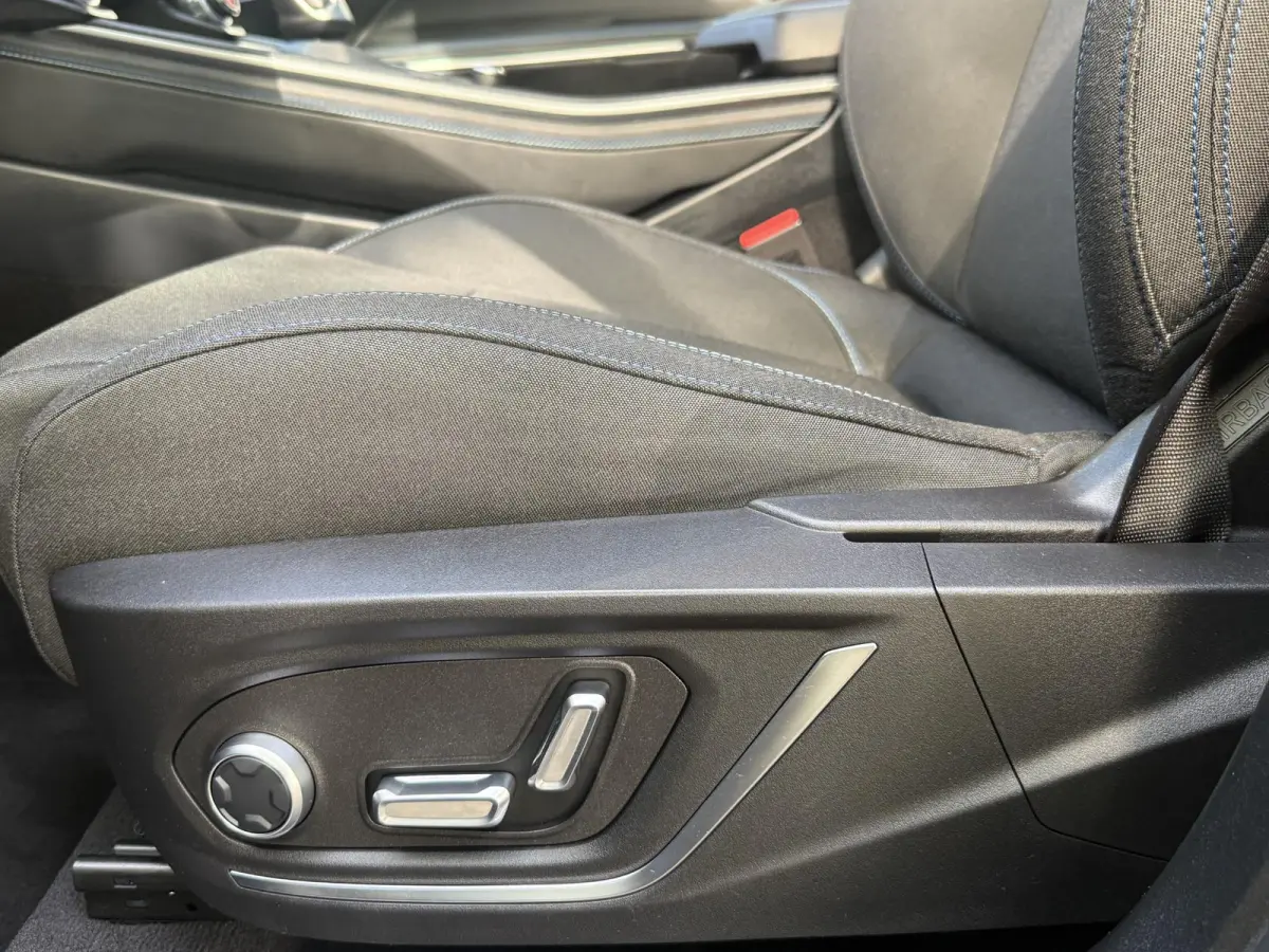 1.5 | Panoramadak | Climate control | Navigatie | PDC + Camera | Apple CarPlay/Android Auto |