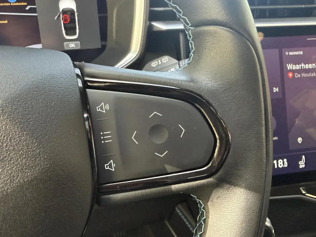 1.5 | Panoramadak | Climate control | Navigatie | PDC + Camera | Apple CarPlay/Android Auto |