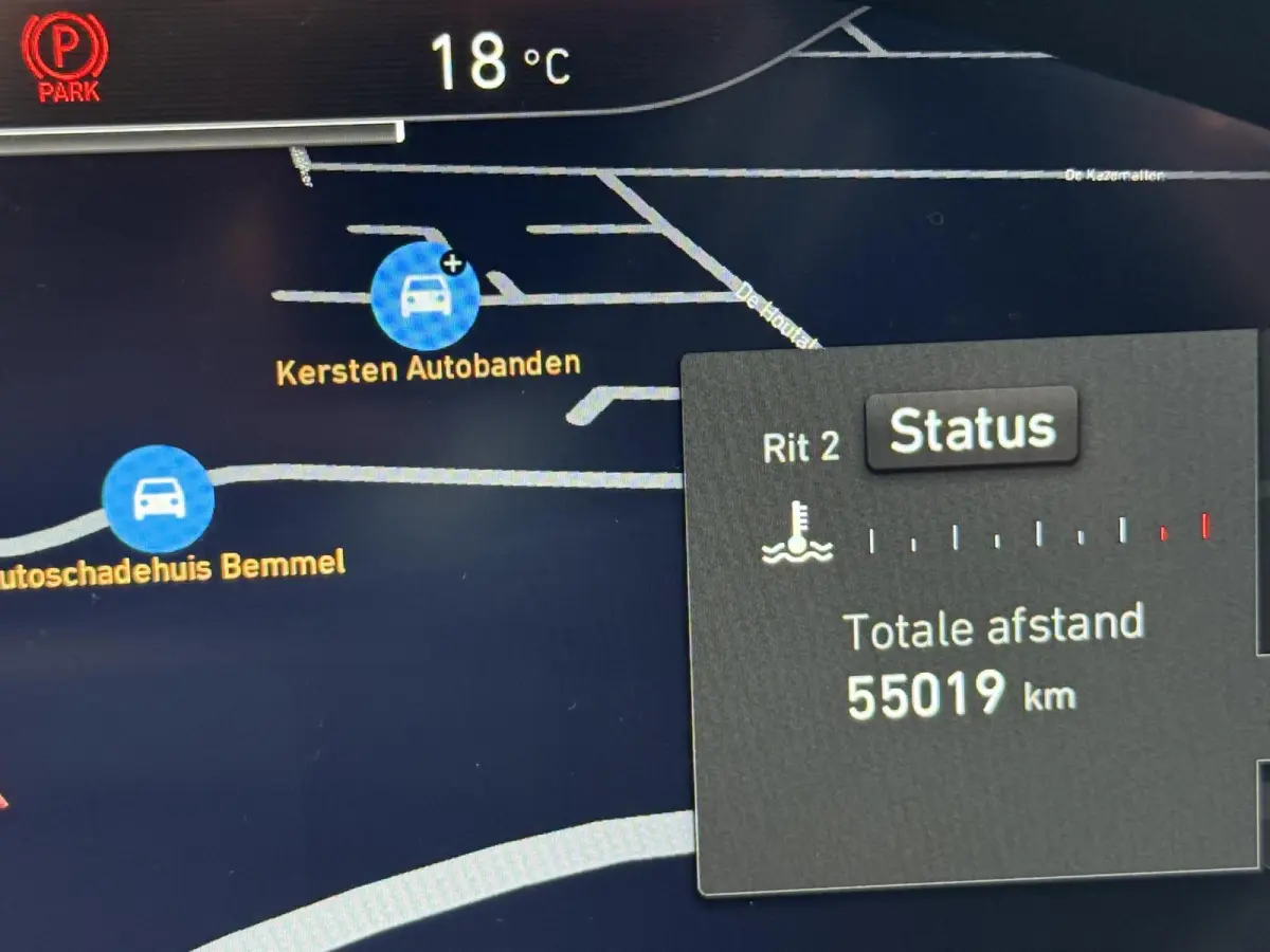 1.5 | Panoramadak | Climate control | Navigatie | PDC + Camera | Apple CarPlay/Android Auto |