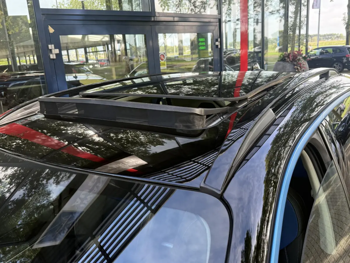 1.5 | Panoramadak | Climate control | Navigatie | PDC + Camera | Apple CarPlay/Android Auto |