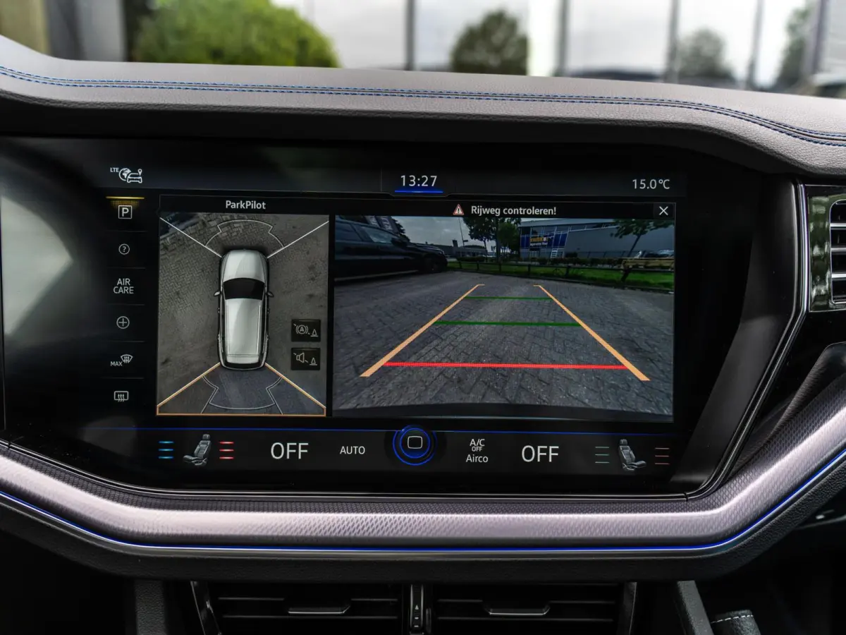 3.0 TSI eHybrid R-Line|PANO|MASSAGE|HUD