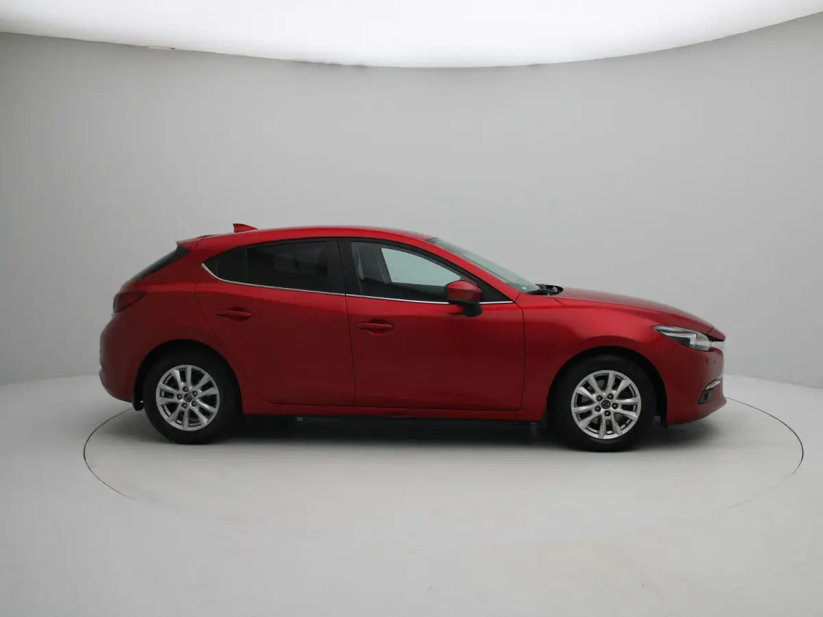 2.0 SkyActiv-G 120 SkyLease+ | Automaat | Stoelverwarming | Stuurverwarming | Navigatie | Climate Control |