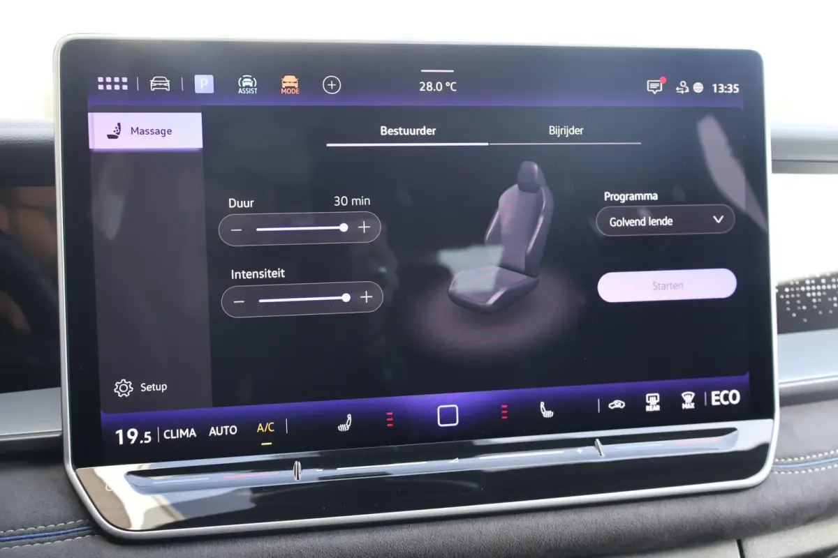 1.5 eHybrid 272pk R-Line Edition | SoH 100% | Trekhaak | Panoramadak | 360 Camera | Head-up Display