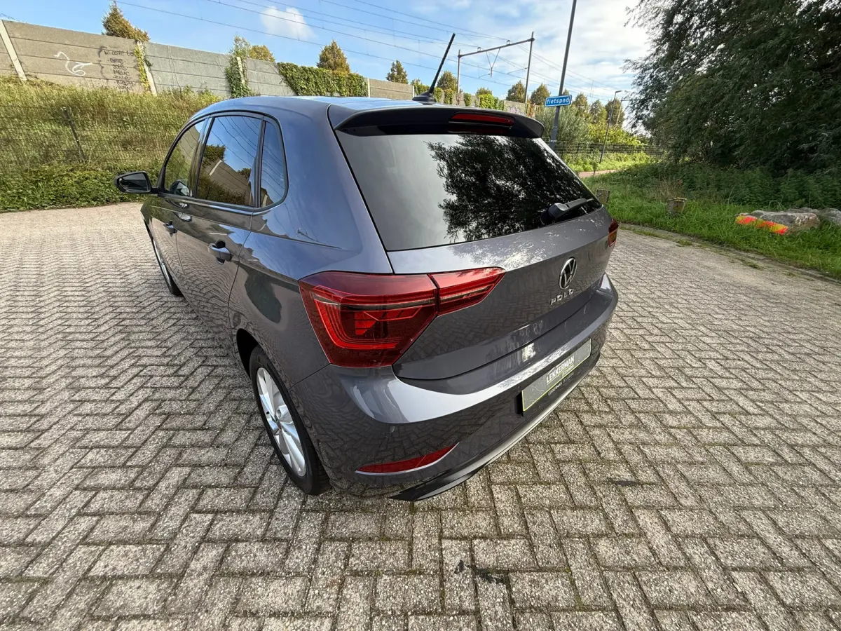 1.0 TSI Life IQ I CAMERA I CARPLAY I VIRTUAL I PDC I CLIMA I VOL VOL