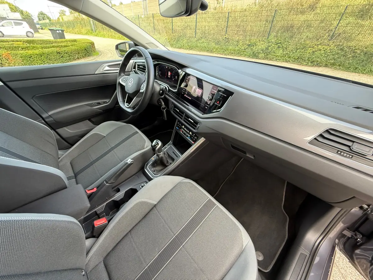 1.0 TSI Life IQ I CAMERA I CARPLAY I VIRTUAL I PDC I CLIMA I VOL VOL