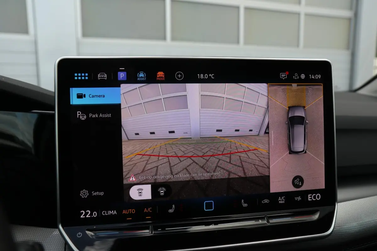 1.5 eHybrid 204pk Style | Panoramadak  | Stoelverwarming | Head-up Display | 360 Camera | Trekhaak Wegklapbaar
