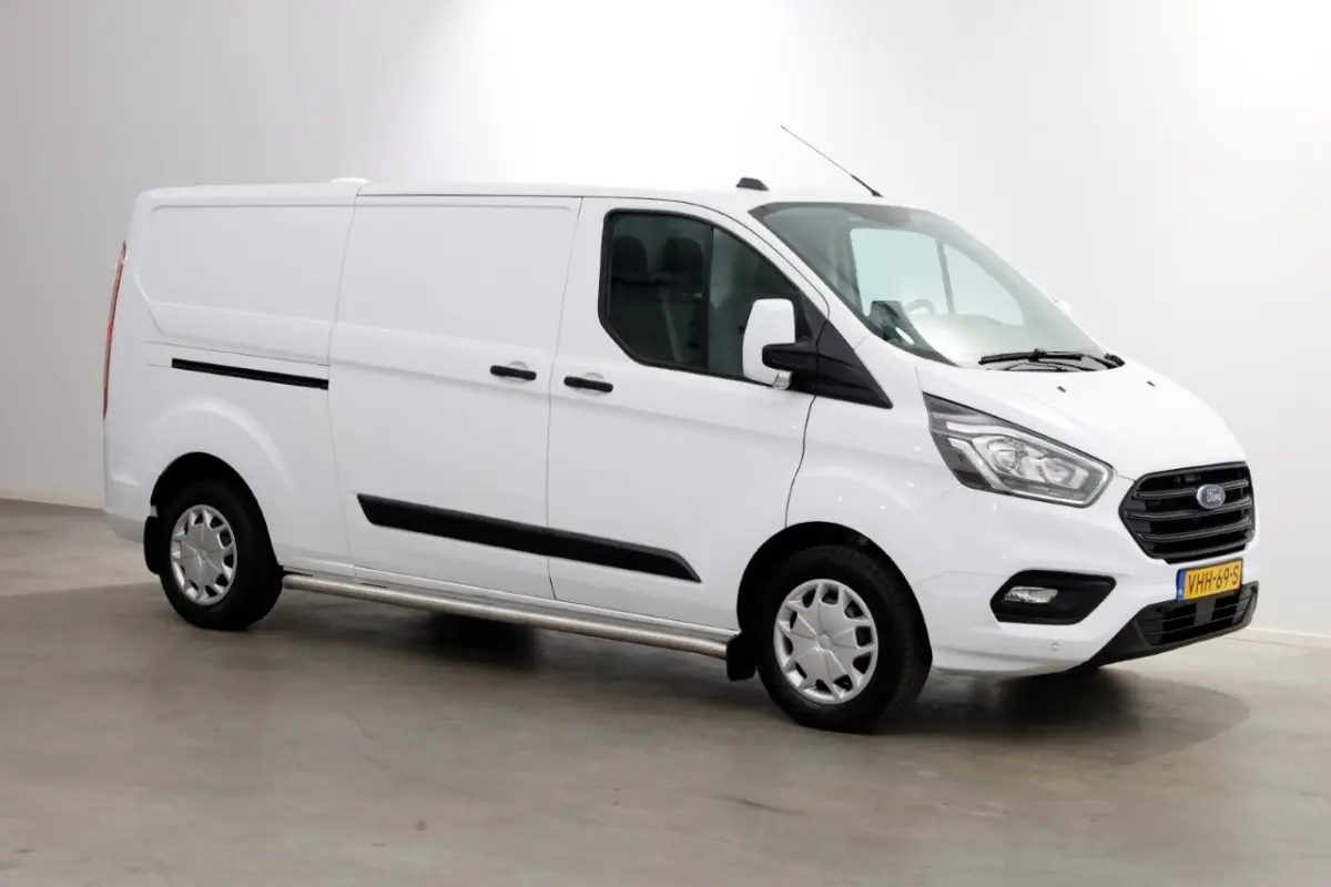320 2.0 TDCI 130pk L2H1 Trend Airco/Navi/Camera 10-2020