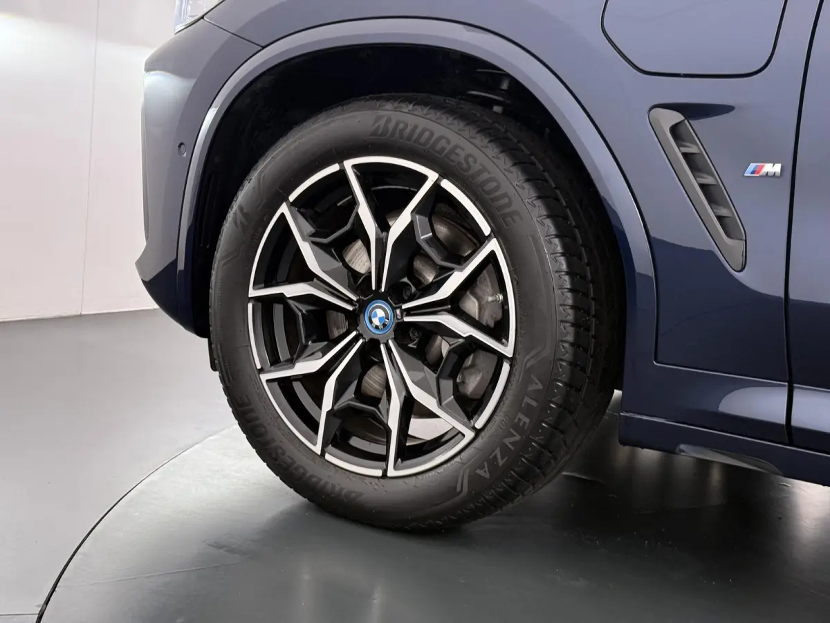 xDrive30e APPLE CAR./ANDROID AUTO | ELECT. ACHTERKLEP | STOEL VERW. | CRUISE CONTR. |