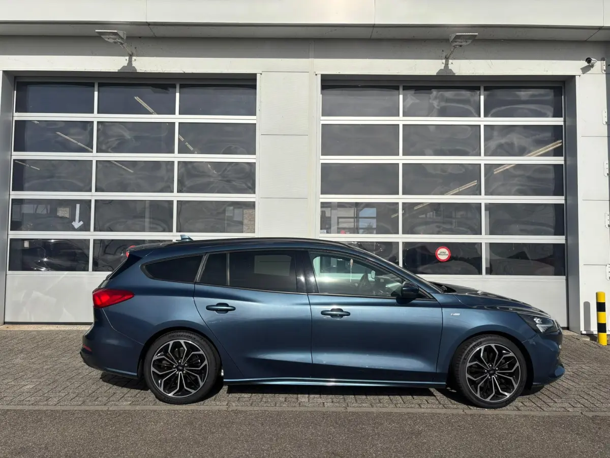 1.5 EcoBoost 150 PK ST Line | Automaat | Parkeersensoren Voor + Achter | Parkeer Camera Achter | Verwarmde Voorstoelen | Navigatie | Climate Control | Trekhaak