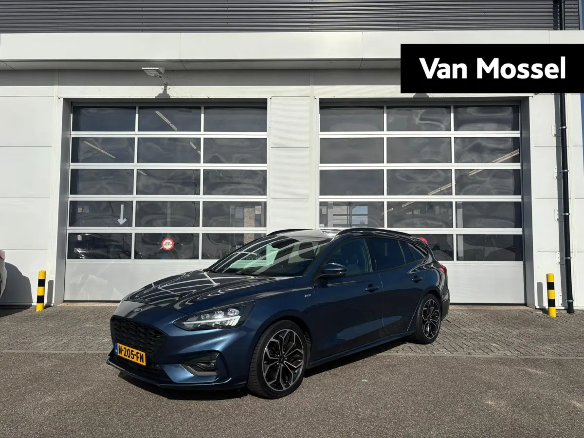 1.5 EcoBoost 150 PK ST Line | Automaat | Parkeersensoren Voor + Achter | Parkeer Camera Achter | Verwarmde Voorstoelen | Navigatie | Climate Control | Trekhaak